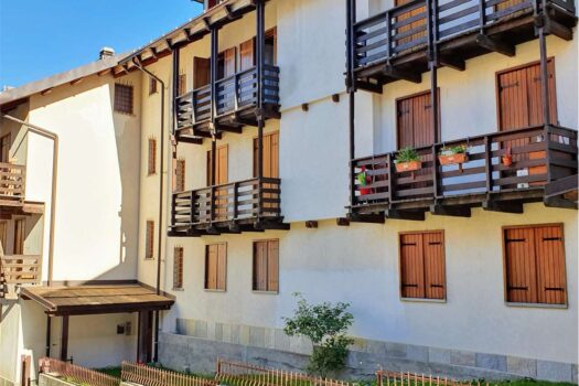 Gradevole bilocale in centro a Cesana